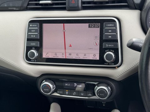 Nissan MICRA 1.0 IG-T Tekna Euro 6 (s/s) 5dr 9