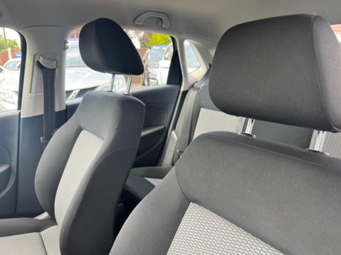 Volkswagen Polo 1.2 S Euro 5 5dr (A/C) 30