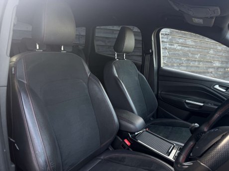 Ford Kuga 1.5 Kuga ST-Line 5dr 26