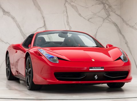Ferrari 458 Spider 1