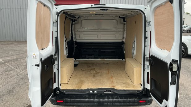 Renault Trafic SWB L1H1 Low Roof Advance LL31 Air Con Sensors EURO 6 5