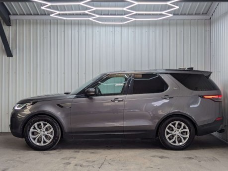 Land Rover Discovery 3.0 Discovery SE SDV6 Auto 4WD 13