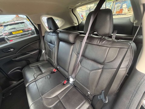 Honda CR-V 1.6 i-DTEC Black Edition SUV 5dr Diesel Manual 4WD Euro 6 (s/s) (160 ps) 29