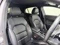 Mercedes-Benz GLA 2.1 GLA220 CDI SE 7G-DCT 4MATIC Euro 6 (s/s) 5dr 11
