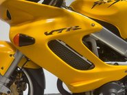 Honda VTR FIRESTORM 1997 ONLY 13K RUNS GREAT VERY CLEAN NEW MOT 1000CC VTWIN 40