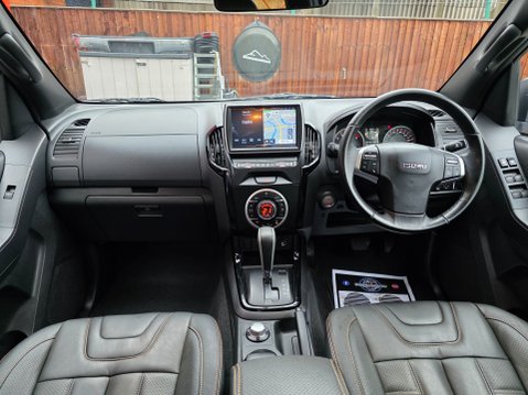 Isuzu D-Max BLADE DCB Auto 15