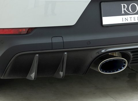 Porsche Cayenne Turbo GT 30