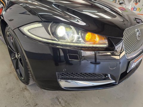 Jaguar XF 3.0d V6 Premium Luxury Auto Euro 5 (s/s) 4dr 51