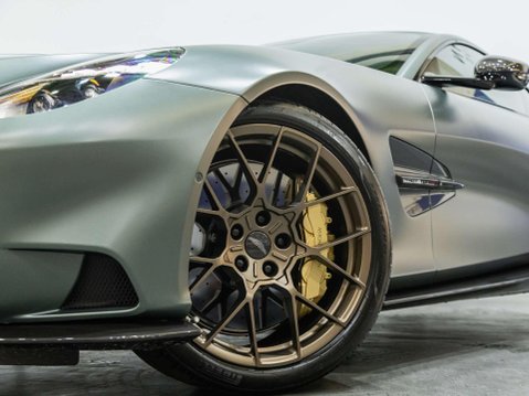 Aston Martin Vanquish 5.2 V12 BiTurbo Coupe 2dr Petrol Auto Euro 6 (s/s) (835 ps) 84