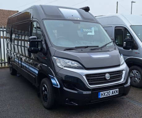 Chausson 33 Line V594 2020 2