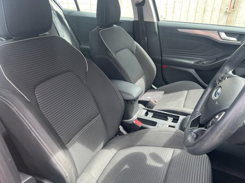 Ford Focus 1.0T EcoBoost Titanium Hatchback 5dr Petrol Manual Euro 6 (s/s) (125 ps) 11