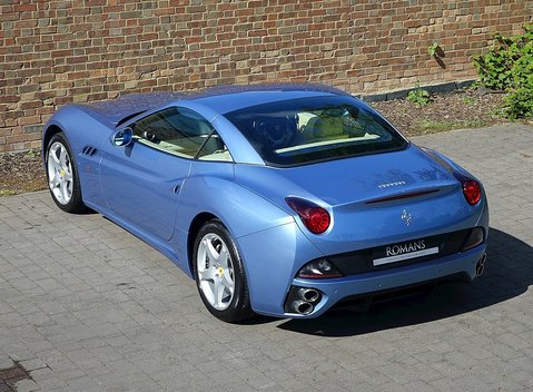 Ferrari California 13
