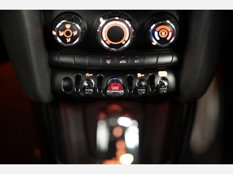 Mini Hatch 1.5 Cooper Sport Steptronic Euro 6 (s/s) 3dr 51
