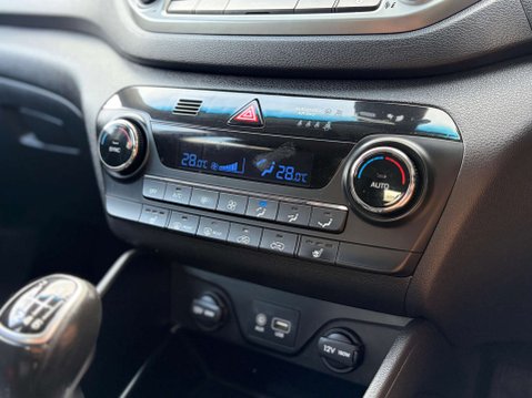 Hyundai TUCSON 2.0 Tucson SE Nav Blue Drive 2WD CRDi 5dr 22