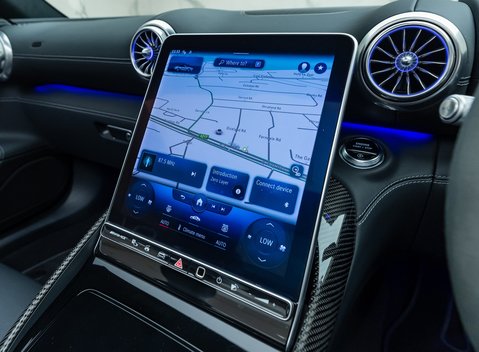 Mercedes-Benz SL Class SL63 AMG PERFORMANCE 24