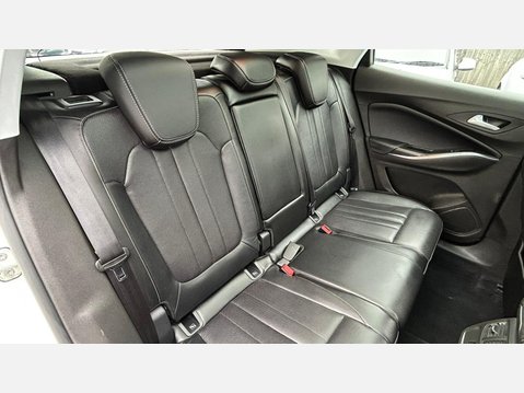 Vauxhall Grandland X 1.2 Turbo Elite Nav Premium Euro 6 (s/s) 5dr 10