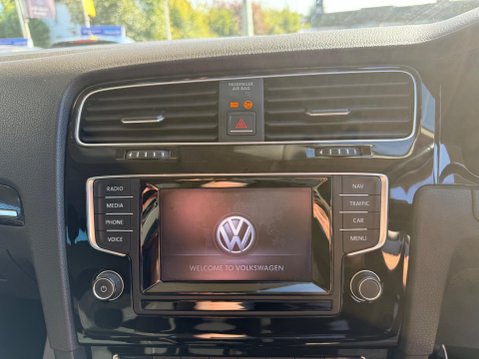 Volkswagen Golf 2.0 TDI BlueMotion Tech GT Euro 5 (s/s) 5dr 29