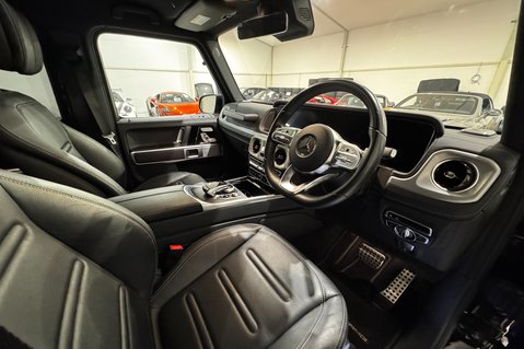Mercedes-Benz G Series G 400 D 4MATIC AMG LINE PREMIUM 13