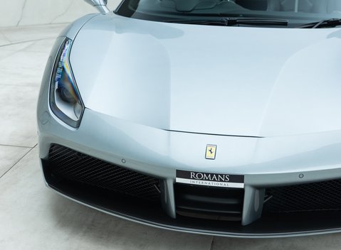 Ferrari 488 Spider 28