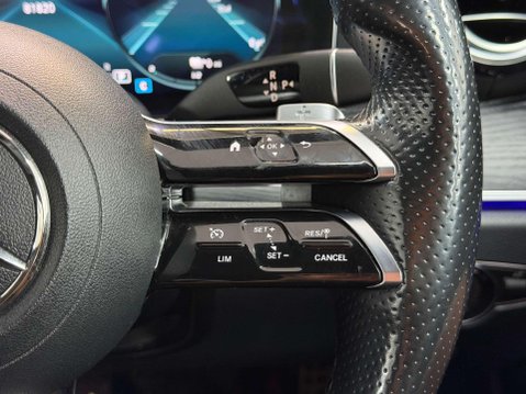 Mercedes-Benz E Class 2.0 E300de 13.5kWh AMG Line Saloon 4dr Diesel Plug-in Hybrid G-Tronic+ Euro 28