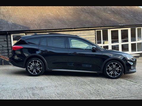 Ford Focus 1.5 EcoBlue Active X Estate 5dr Diesel Auto Euro 6 (s/s) (120 ps) 16