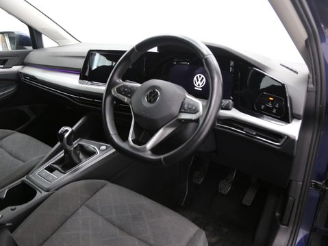 Volkswagen Golf 1.5 TSI Life Euro 6 (s/s) 5dr 20