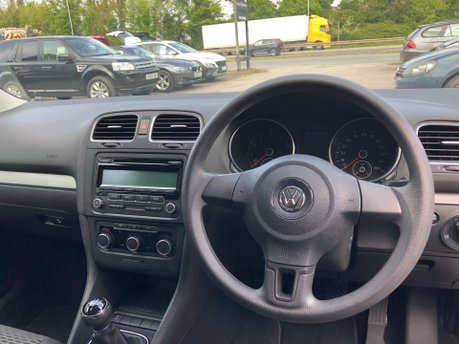 Volkswagen Golf 1.4 TWIST petrol manual, 1 owner, just 52,000m FSH with VW, ULEZ compliant 7