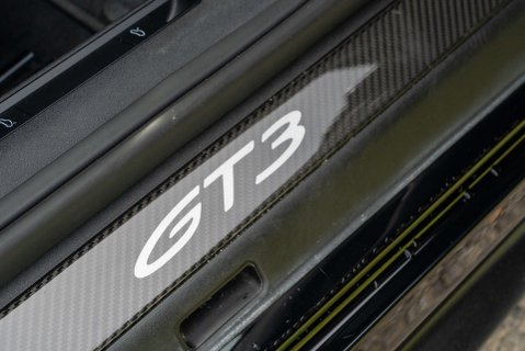 Porsche 911 4.0 992 GT3 PDK 17