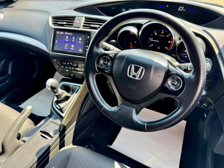 2015 Honda Civic — image 31