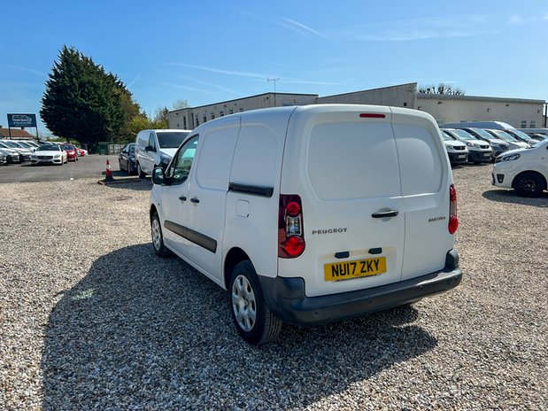 Peugeot Partner SWB L1H1 Low Roof Air Con Sensors EURO 6 NO VAT 8