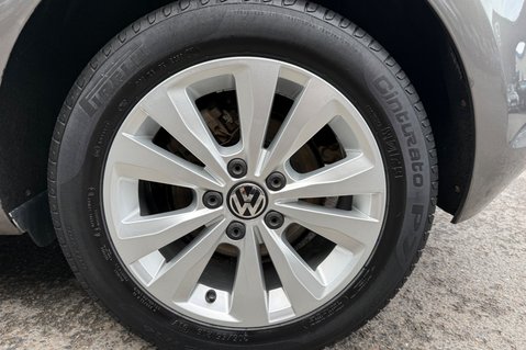 Volkswagen Golf SE TDI BMT -£20 ROAD TAX -1 OWNER -11 SERVICES -SATNAV -ADAPTIVE CRUISE 53