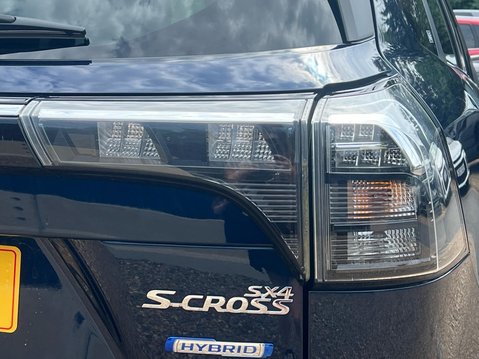 Suzuki S-Cross MOTION BOOSTERJET MHEV 15
