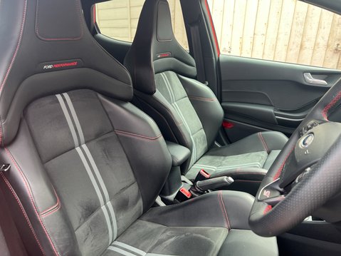 Ford Fiesta (Sold) 1.5T EcoBoost ST-3 Hatchback 5dr Petrol Manual Euro 6 (s/s) (200 ps) 11