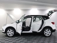 SEAT Arona TSI SE 6