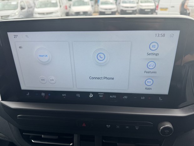 Ford Transit Custom LWB L2H1 Low Roof Limited 300 Air Con Alloys Camera Sensors EURO 6 23