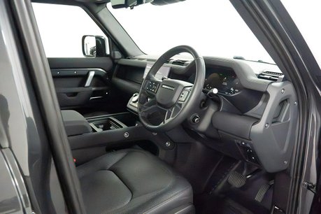 Land Rover Defender 2.0 P400e 15.4kWh X-Dynamic HSE SUV 5dr Petrol Plug-in Hybrid Auto 4WD Euro 5