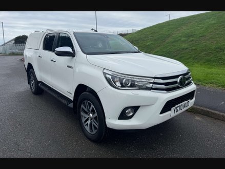 Toyota Hilux 2.4 HI-Luxury Invincible D-4D 4WD Double Cab Auto 4WD 5dr