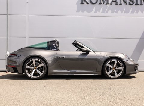 Porsche 911 Targa 4 (992) 3