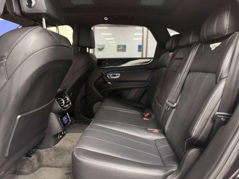 Bentley Bentayga 4.0d V8 SUV 5dr Diesel Auto 4WD Euro 6 (s/s) (435 ps) 38