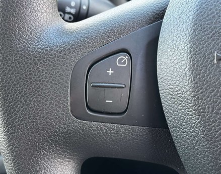 Renault Trafic 2.0 Trafic Sport Energy dCi 5dr 50