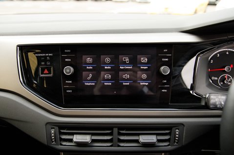 Volkswagen Polo SE EVO 15