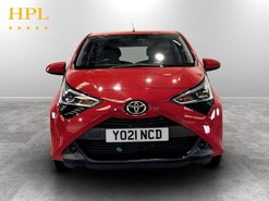 Toyota Aygo 1.0 VVT-i x-play Hatchback 5dr Petrol Manual Euro 6 (s/s) (71 ps)
