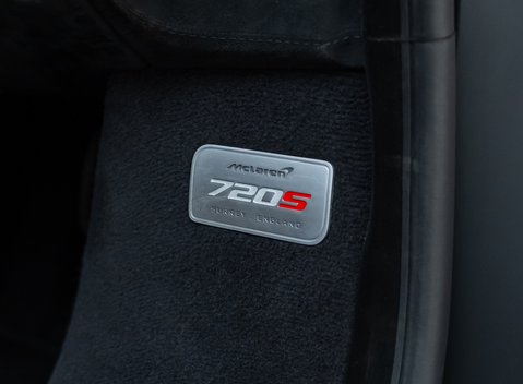 McLaren 720S 29