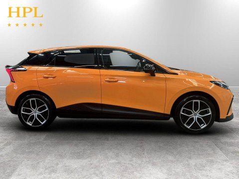 MG MG4 64kWh Trophy Long Range Hatchback 5dr Electric Auto (203 ps) 8