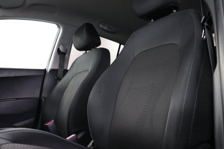 Hyundai i10 PREMIUM 35
