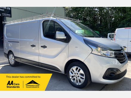 Renault Trafic 1.6 dCi 29 Sport Nav Panel Van 5dr Diesel Manual LWB Standard Roof Euro 6 (