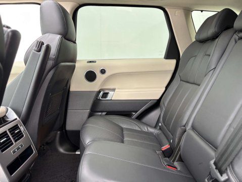 Land Rover Range Rover Sport 3.0 Range Rover Sport HSE SDV6 Auto 4WD 5dr 64