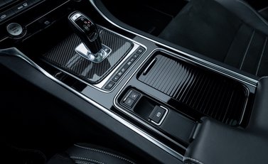 Jaguar XE SV PROJECT 8 28