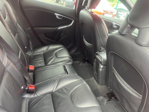 Volvo V40 2.0 D2 R-Design Pro Euro 6 (s/s) 5dr 32