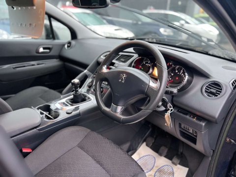 Peugeot 3008 1.6 3008 Active HDi 5dr 14